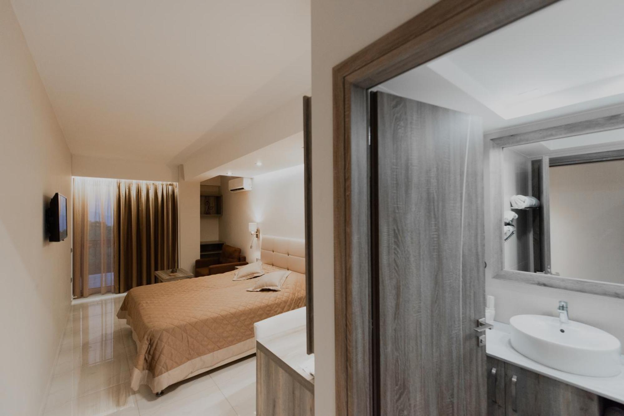 Akron Luxury Holidays Epidaurus Ngoại thất bức ảnh