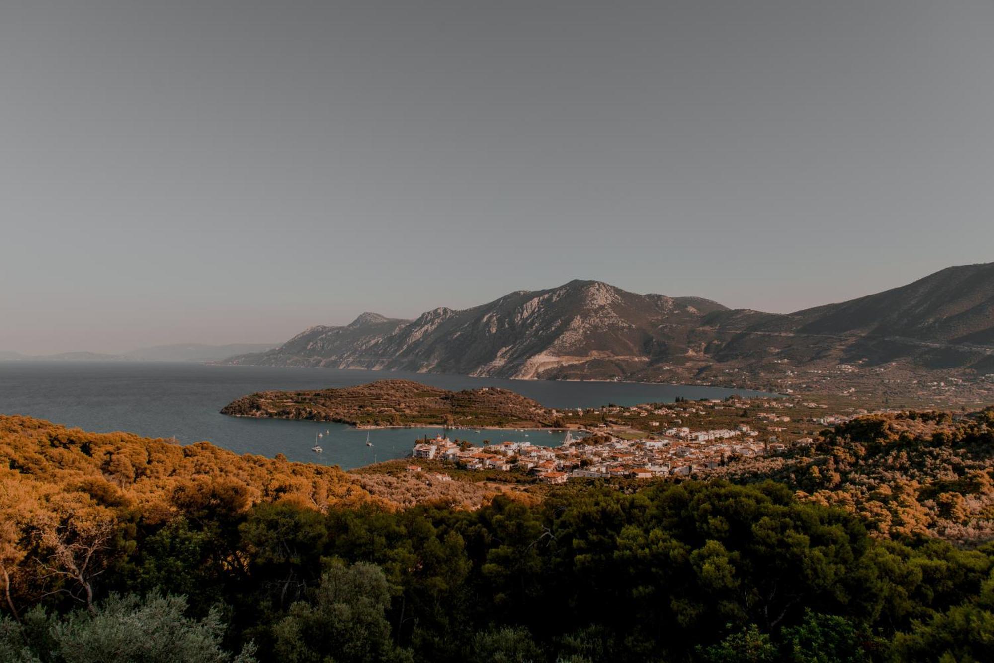 Akron Luxury Holidays Epidaurus Ngoại thất bức ảnh